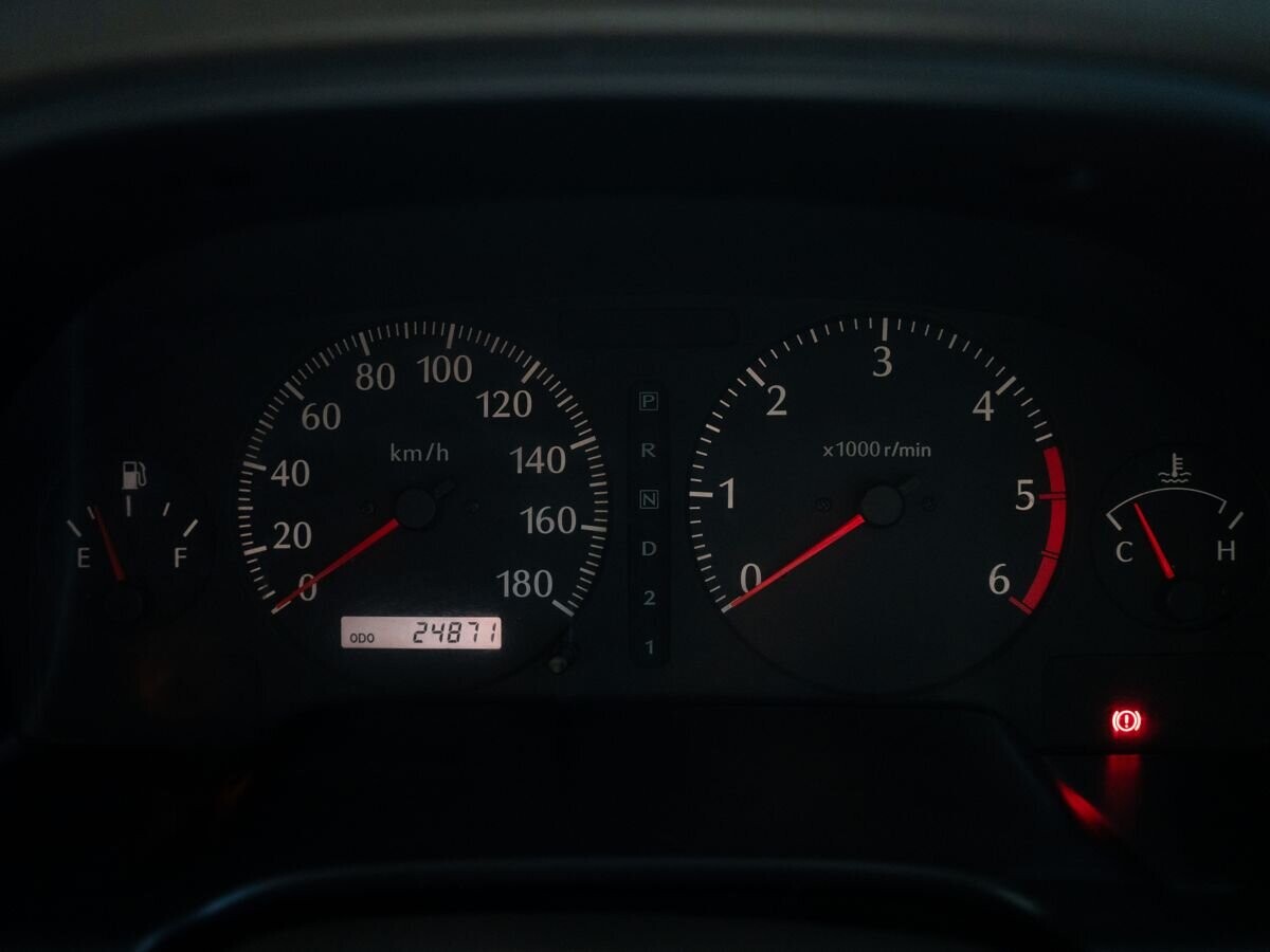 Nissan Safari 1997 - фото автомобиля