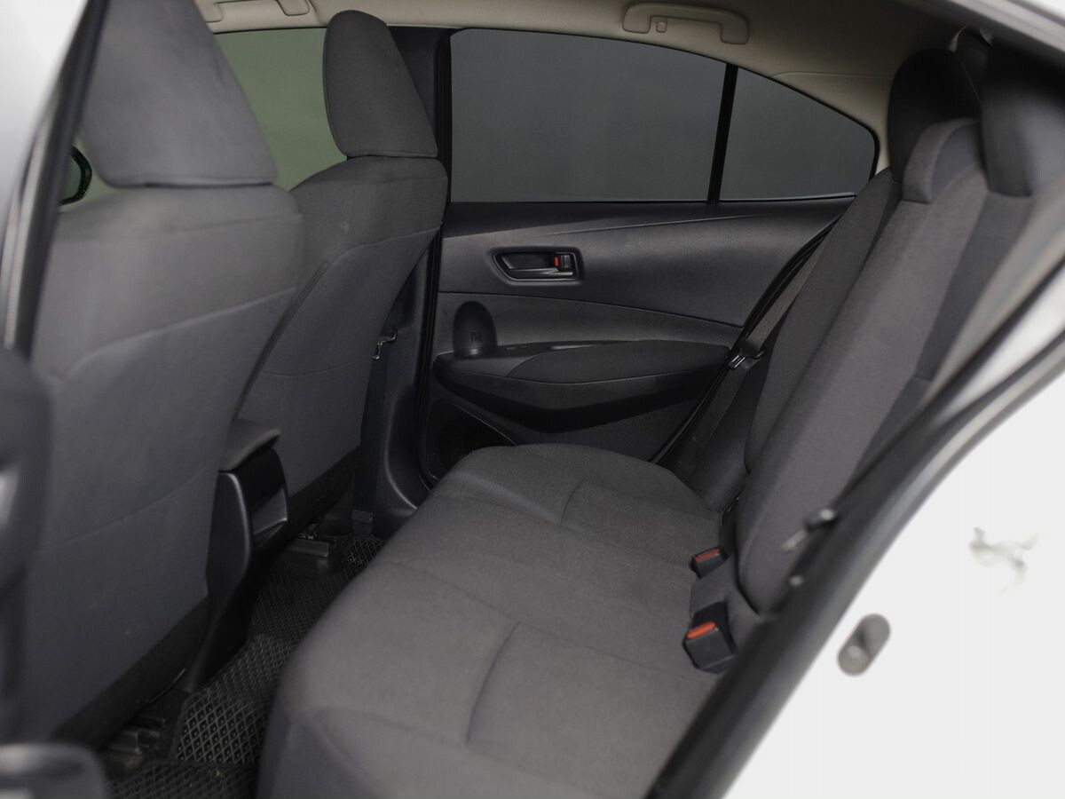 Toyota Corolla 2019 - фото автомобиля