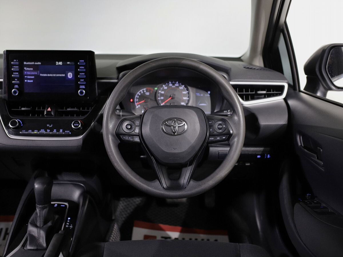 Toyota Corolla 2019 - фото автомобиля