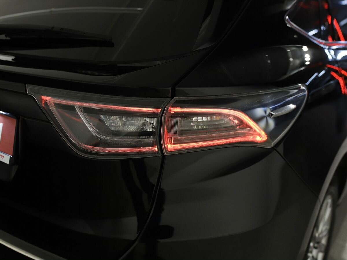 Toyota Harrier 2014 - фото автомобиля