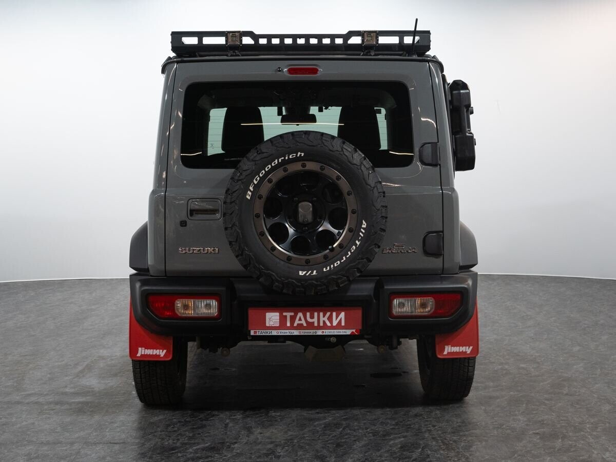 Suzuki Jimny 2020 - фото автомобиля