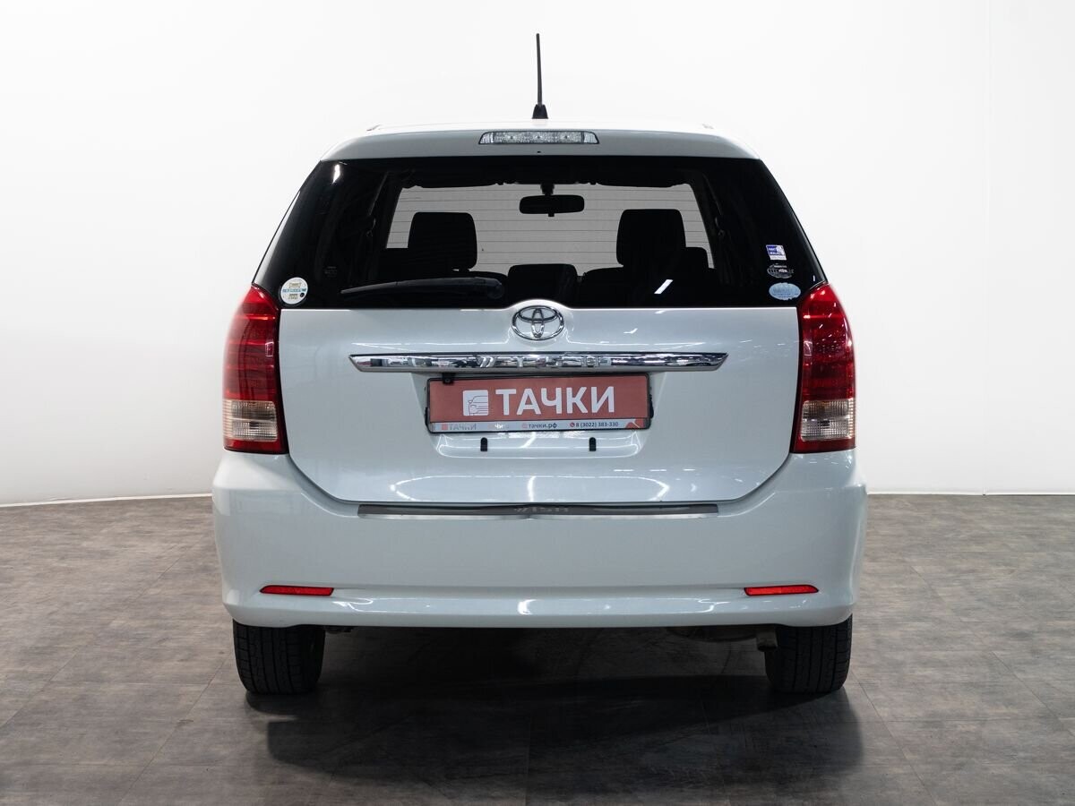 Toyota Wish 2008 - фото автомобиля