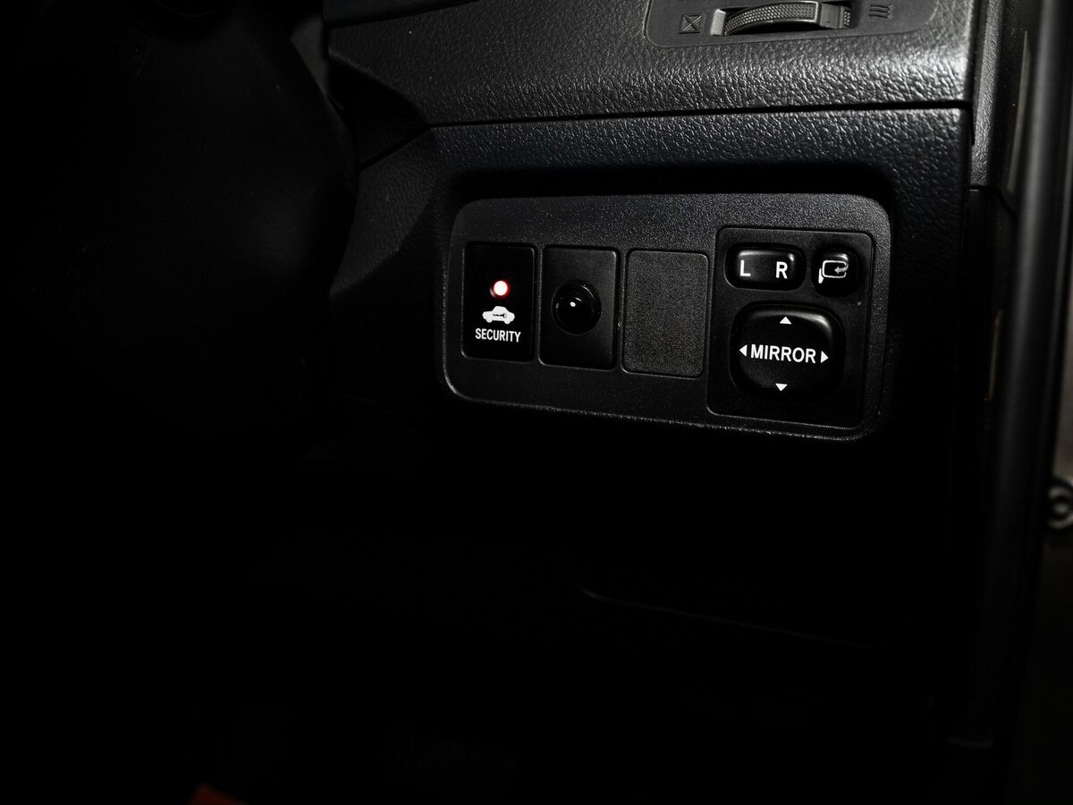 Toyota Corolla 2009 - фото автомобиля