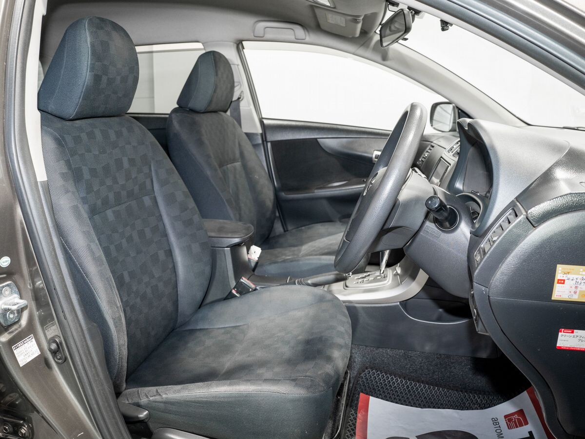 Toyota Corolla 2009 - фото автомобиля