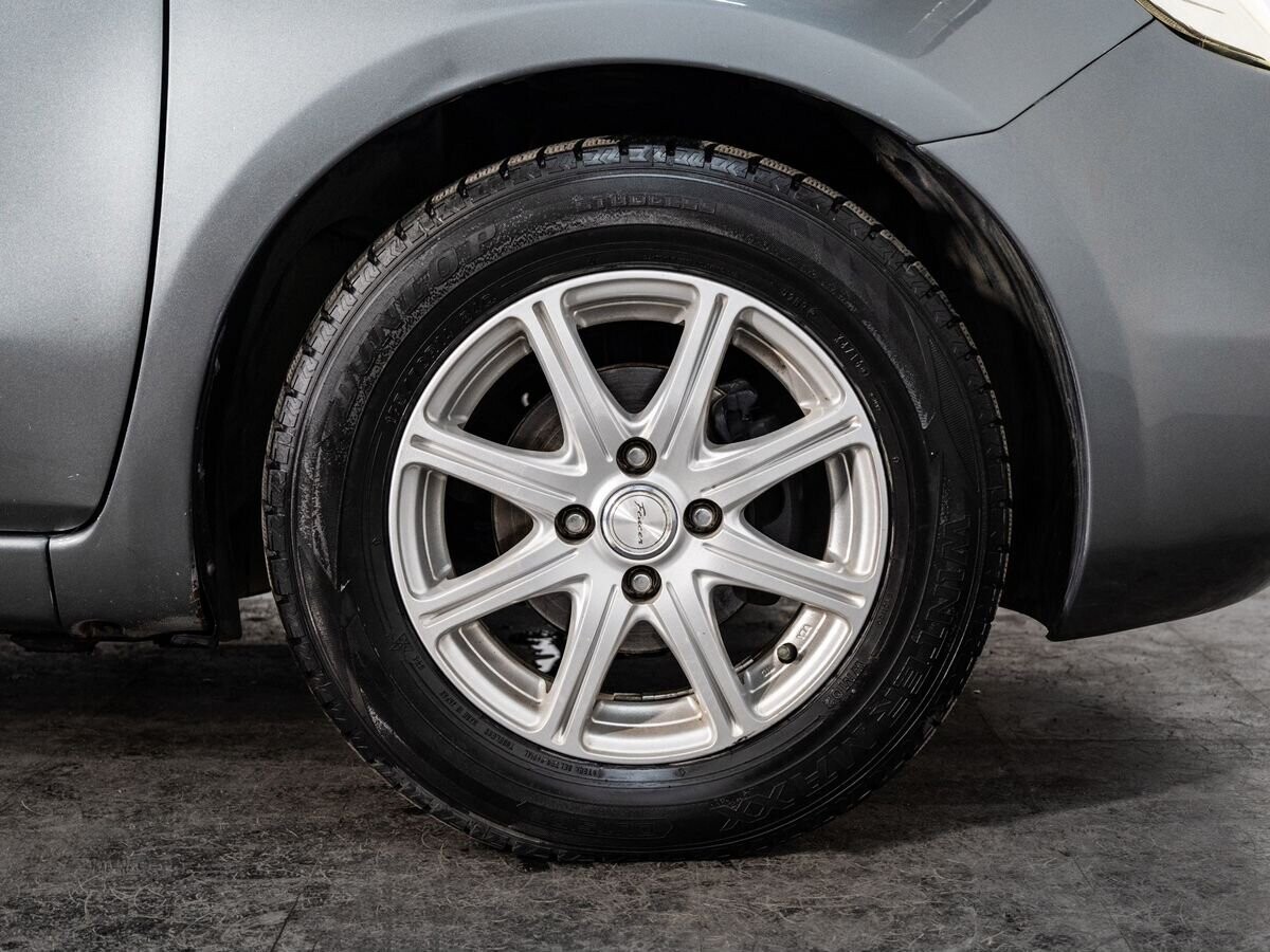 Nissan Note 2005 - фото автомобиля