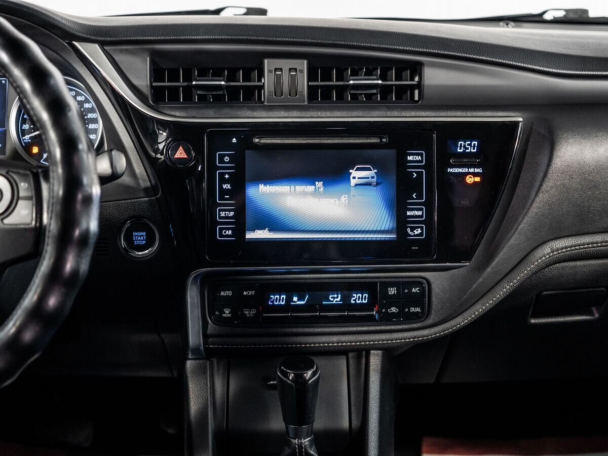 Toyota Corolla 2016 - фото автомобиля