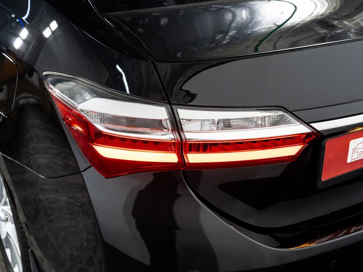 Toyota Corolla 2016 - фото автомобиля