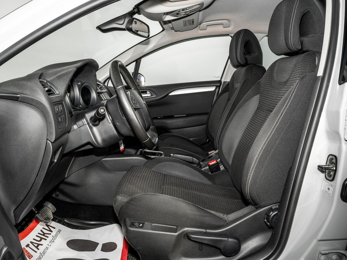 Citroen C4 2013 - фото автомобиля