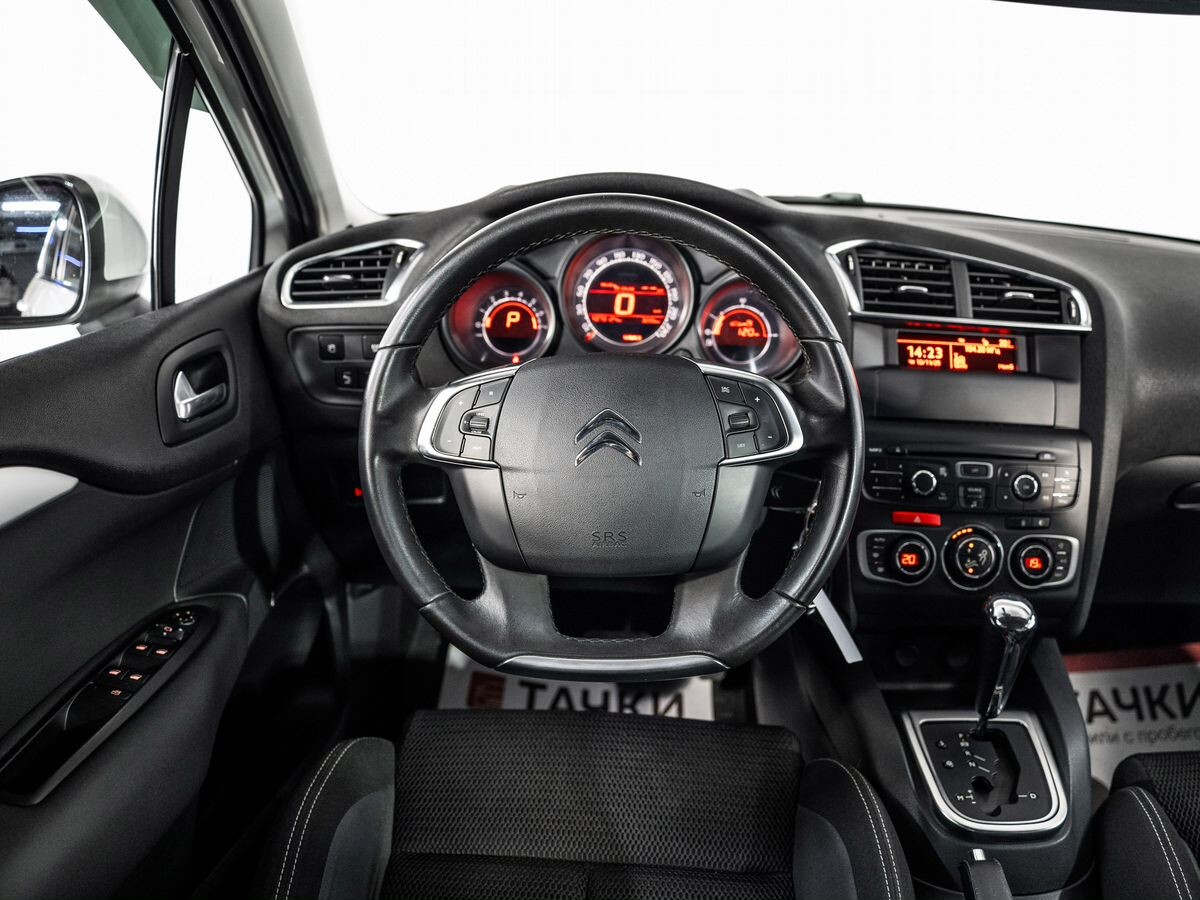 Citroen C4 2013 - фото автомобиля