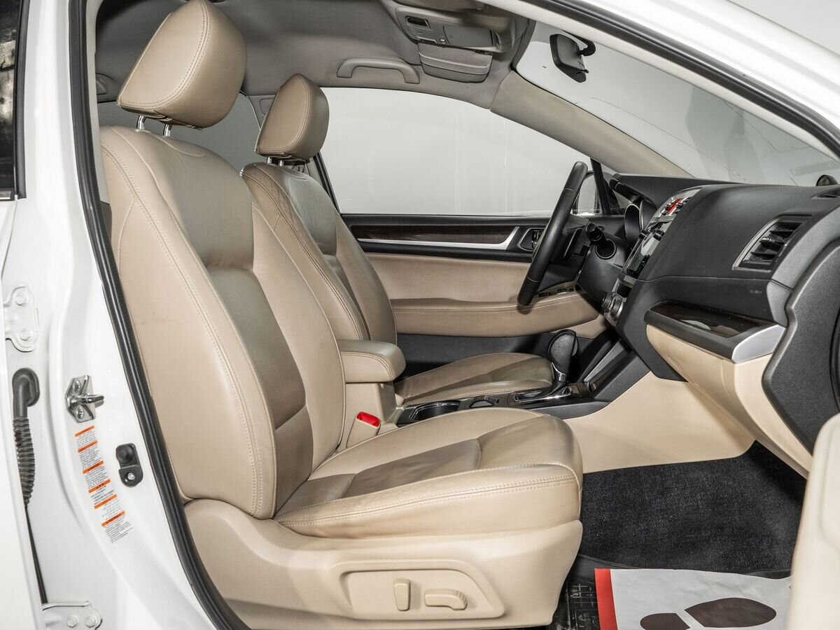 Subaru Outback 2015 - фото автомобиля