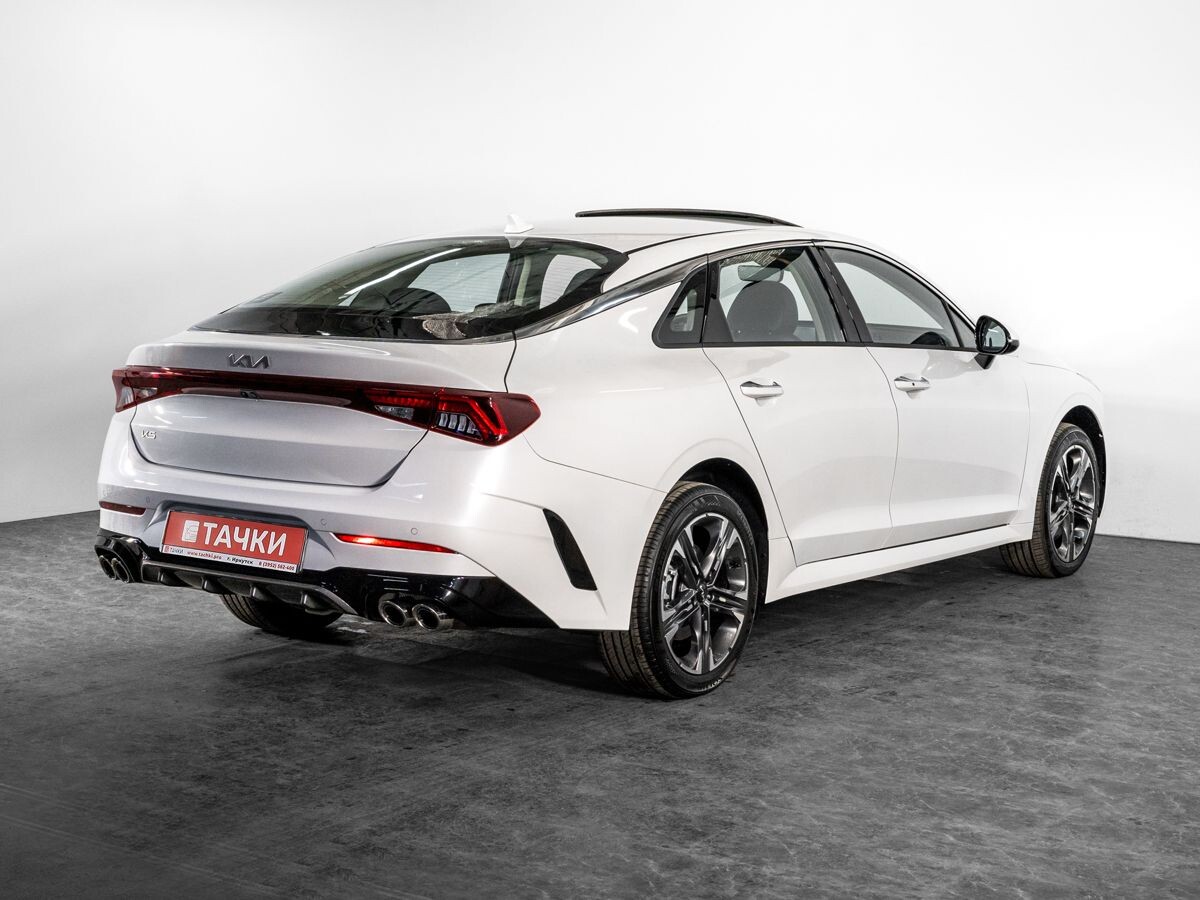 Kia K5 2024 - фото автомобиля
