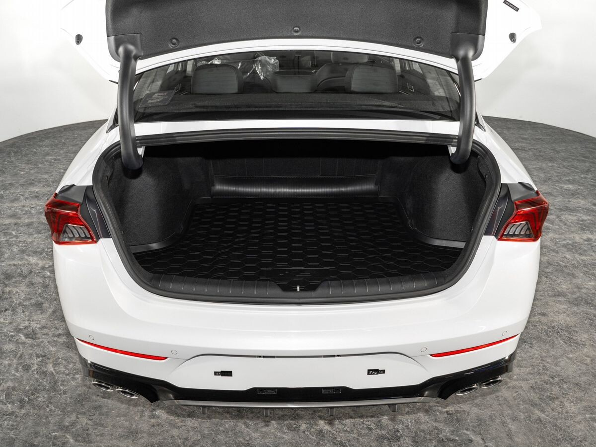 Kia K5 2024 - фото автомобиля