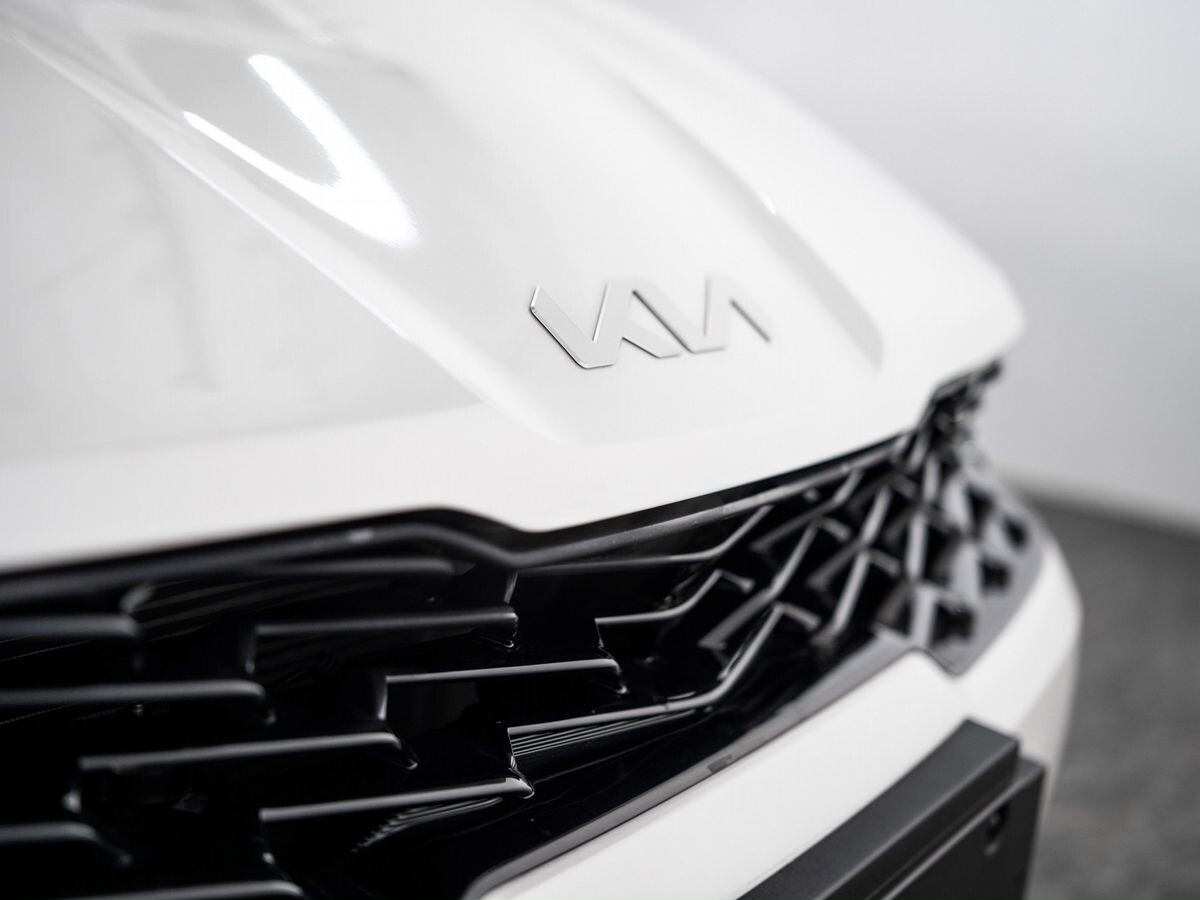 Kia K5 2024 - фото автомобиля