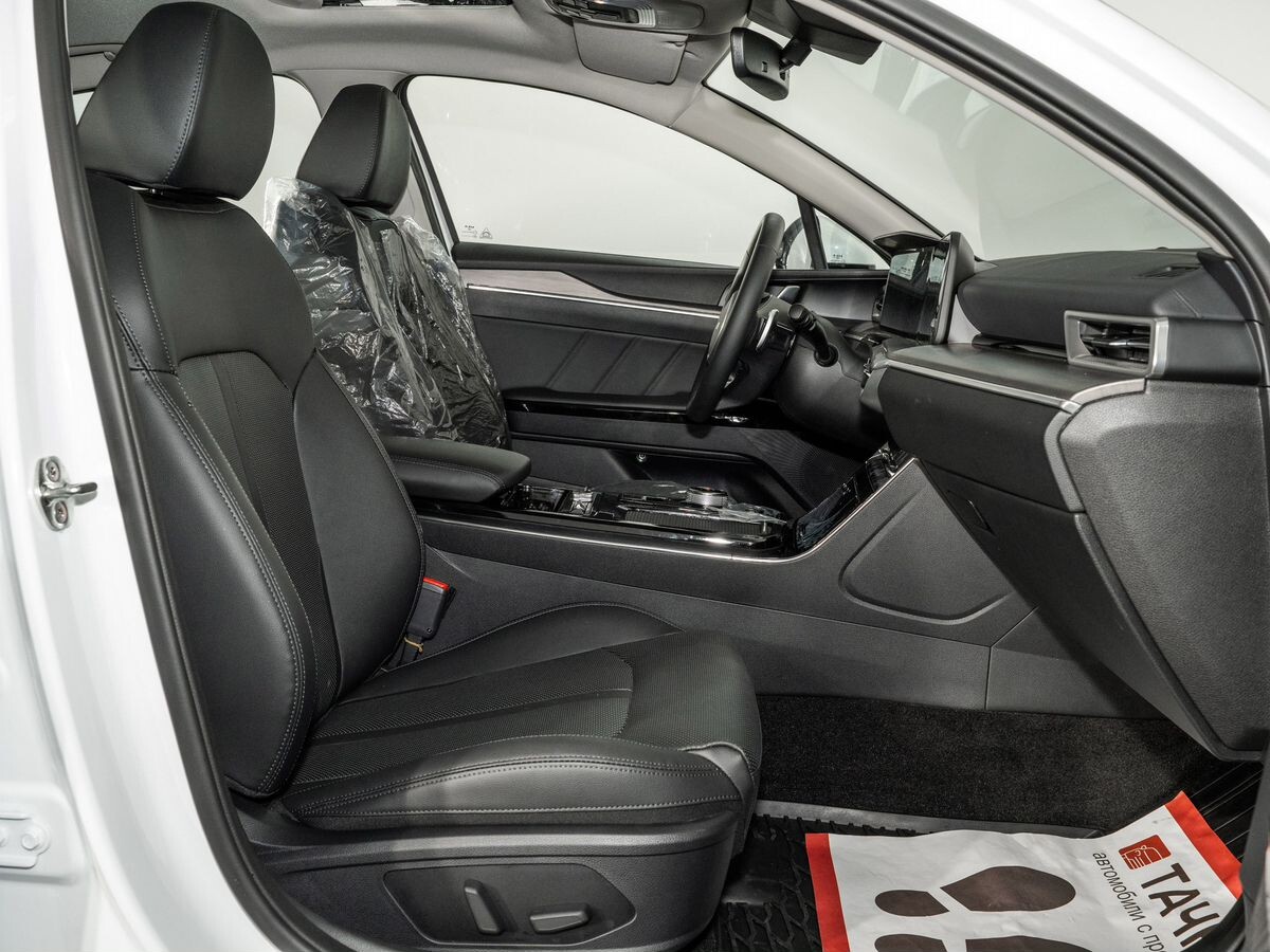 Kia K5 2024 - фото автомобиля