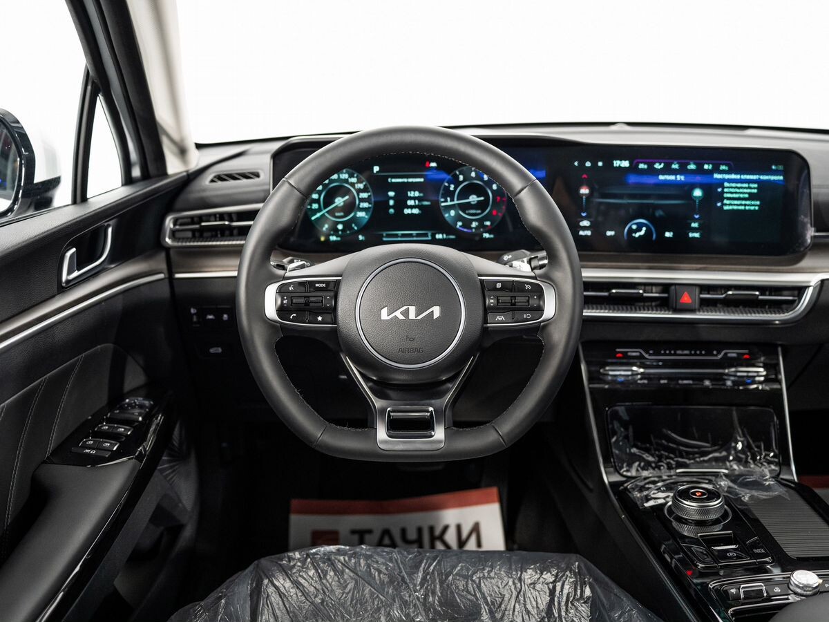 Kia K5 2024 - фото автомобиля