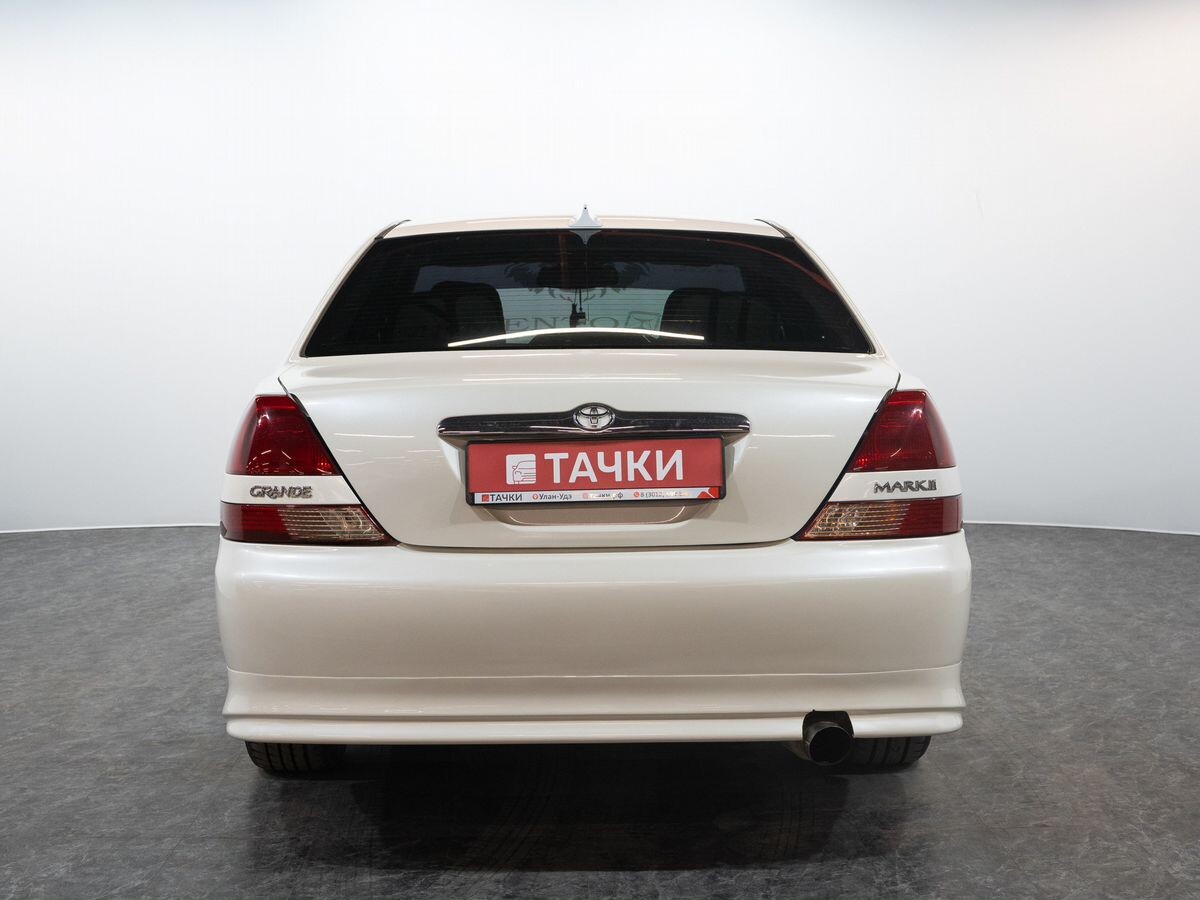 Toyota Mark II 2001 - фото автомобиля