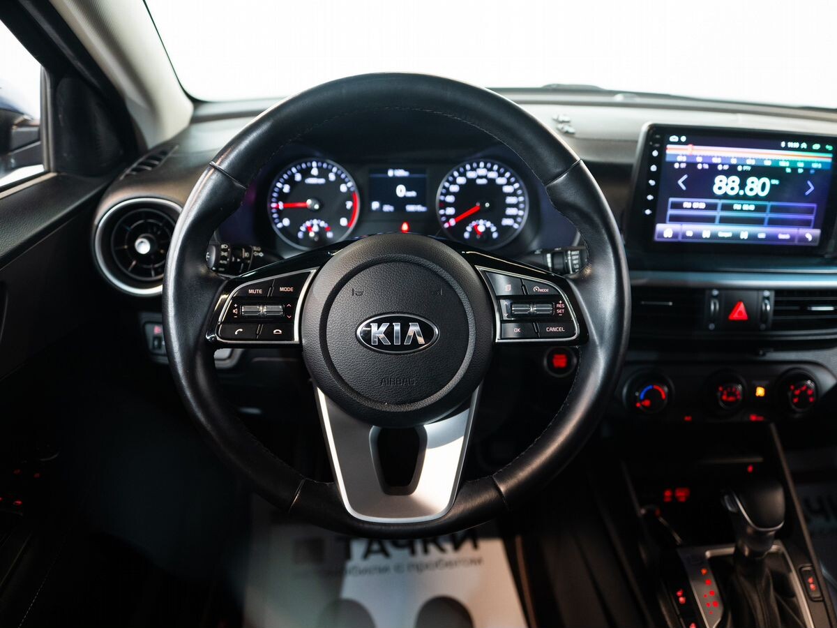 Kia K3 2020 - фото автомобиля