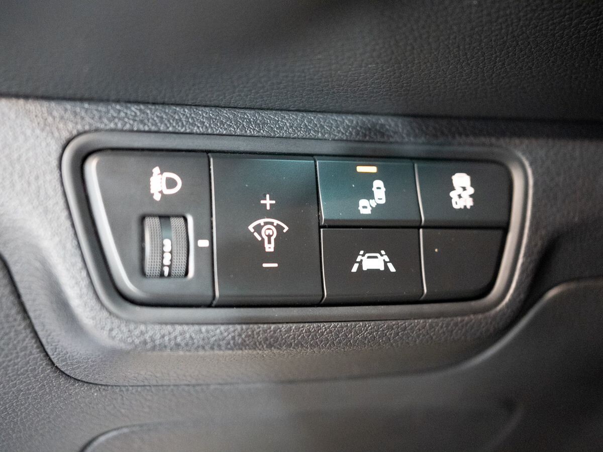 Kia K3 2020 - фото автомобиля