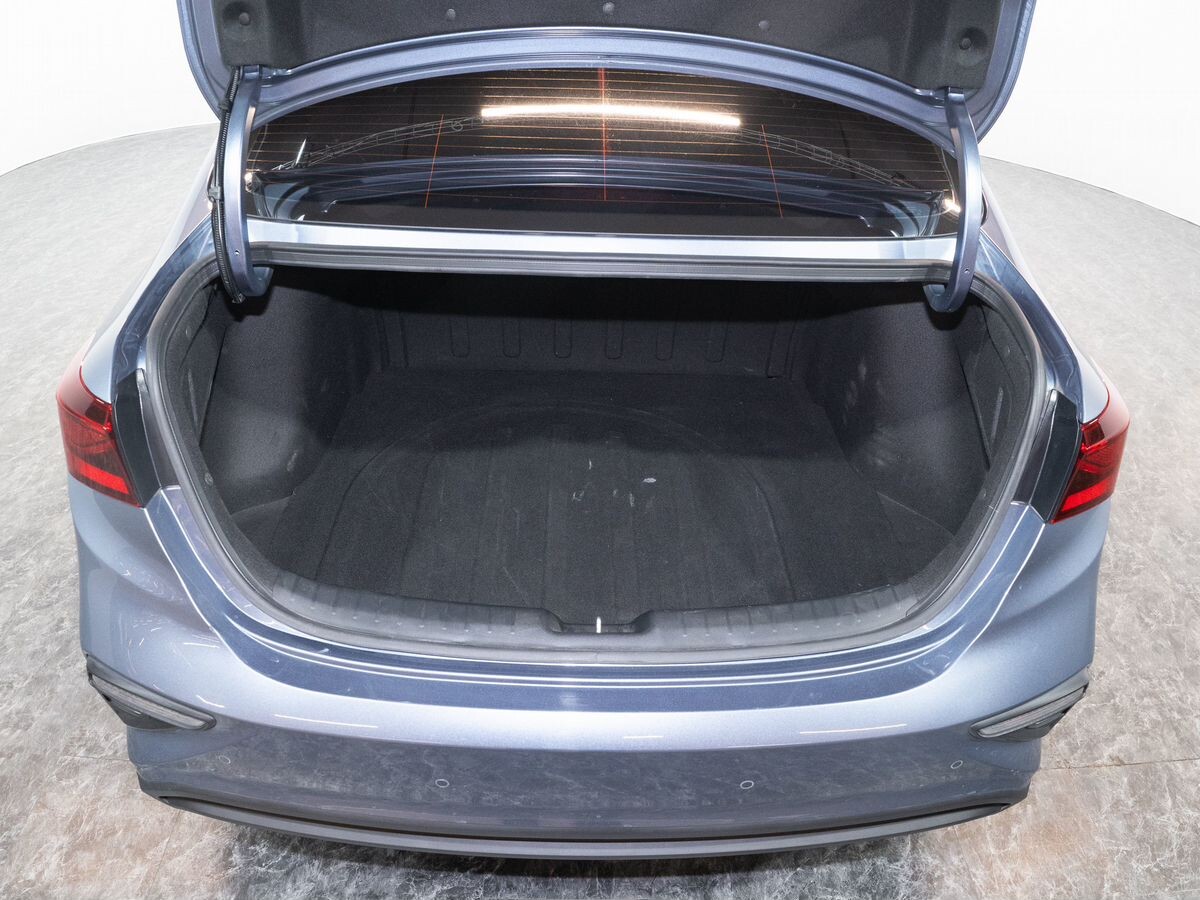 Kia K3 2020 - фото автомобиля