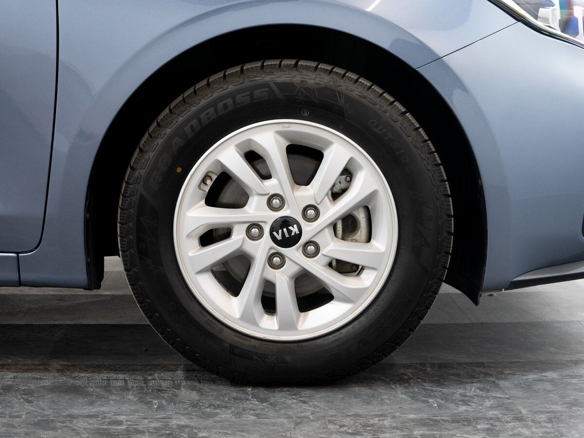 Kia K3 2020 - фото автомобиля