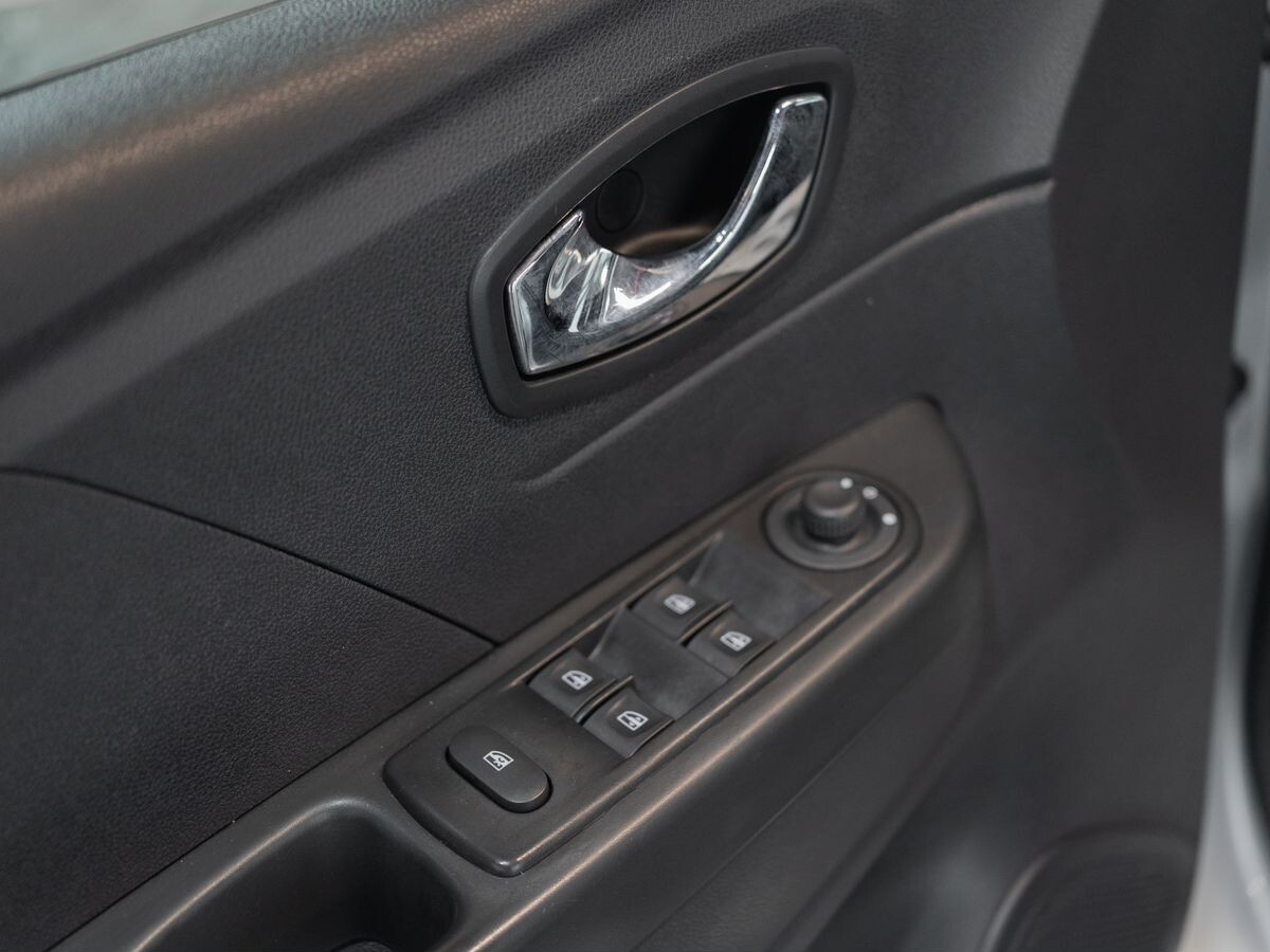 Renault Kaptur 2020 - фото автомобиля