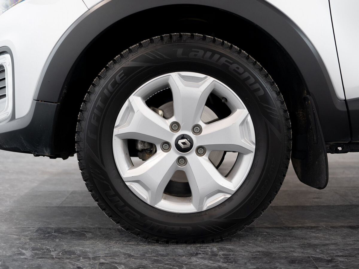 Renault Kaptur 2020 - фото автомобиля