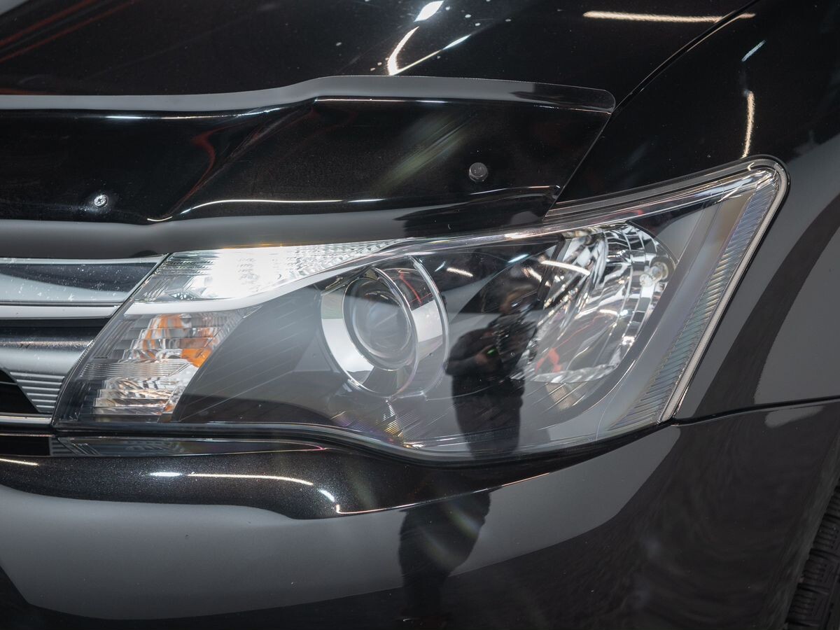 Toyota Corolla 2015 - фото автомобиля