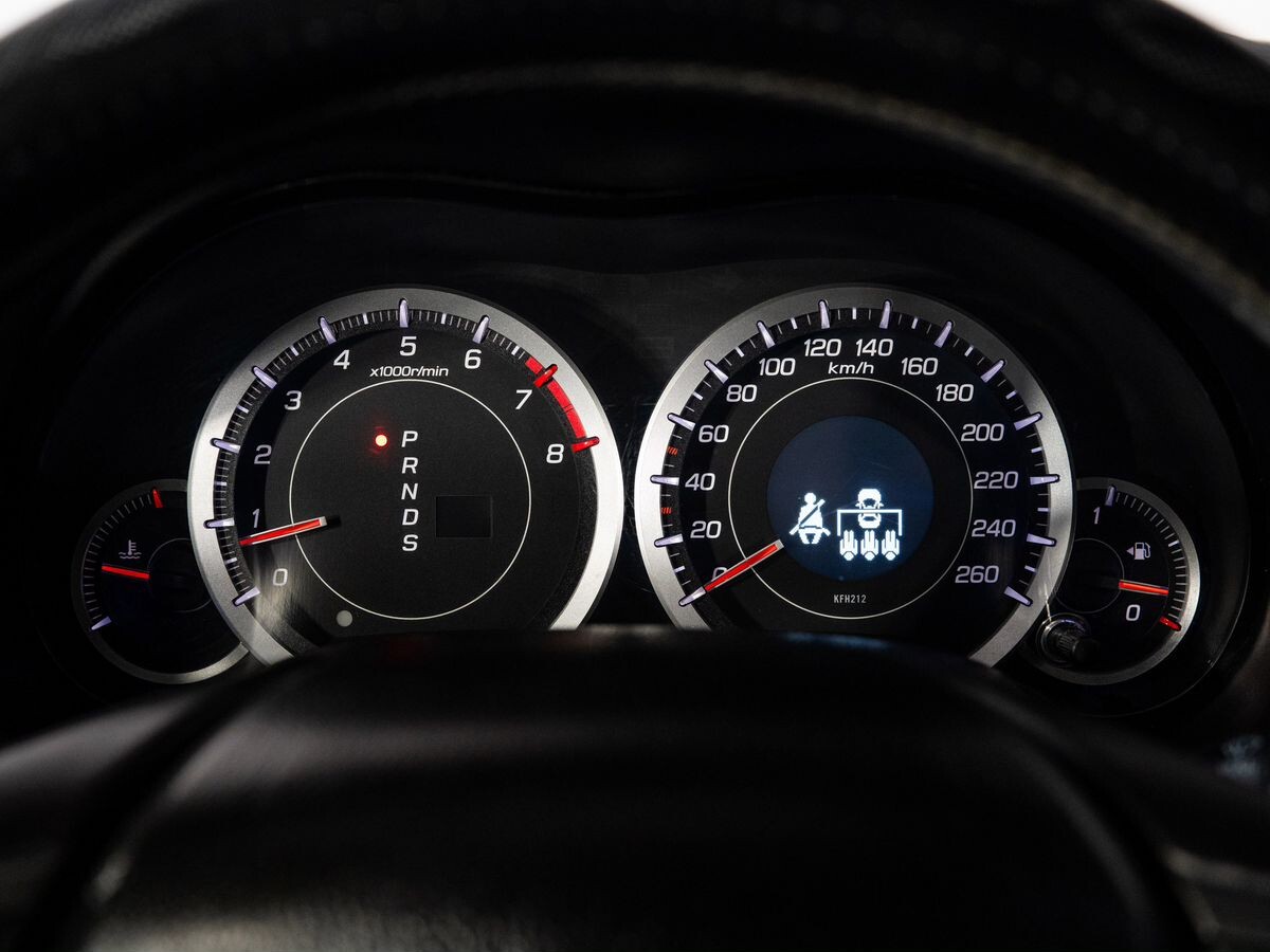 Honda Accord 2011 - фото автомобиля