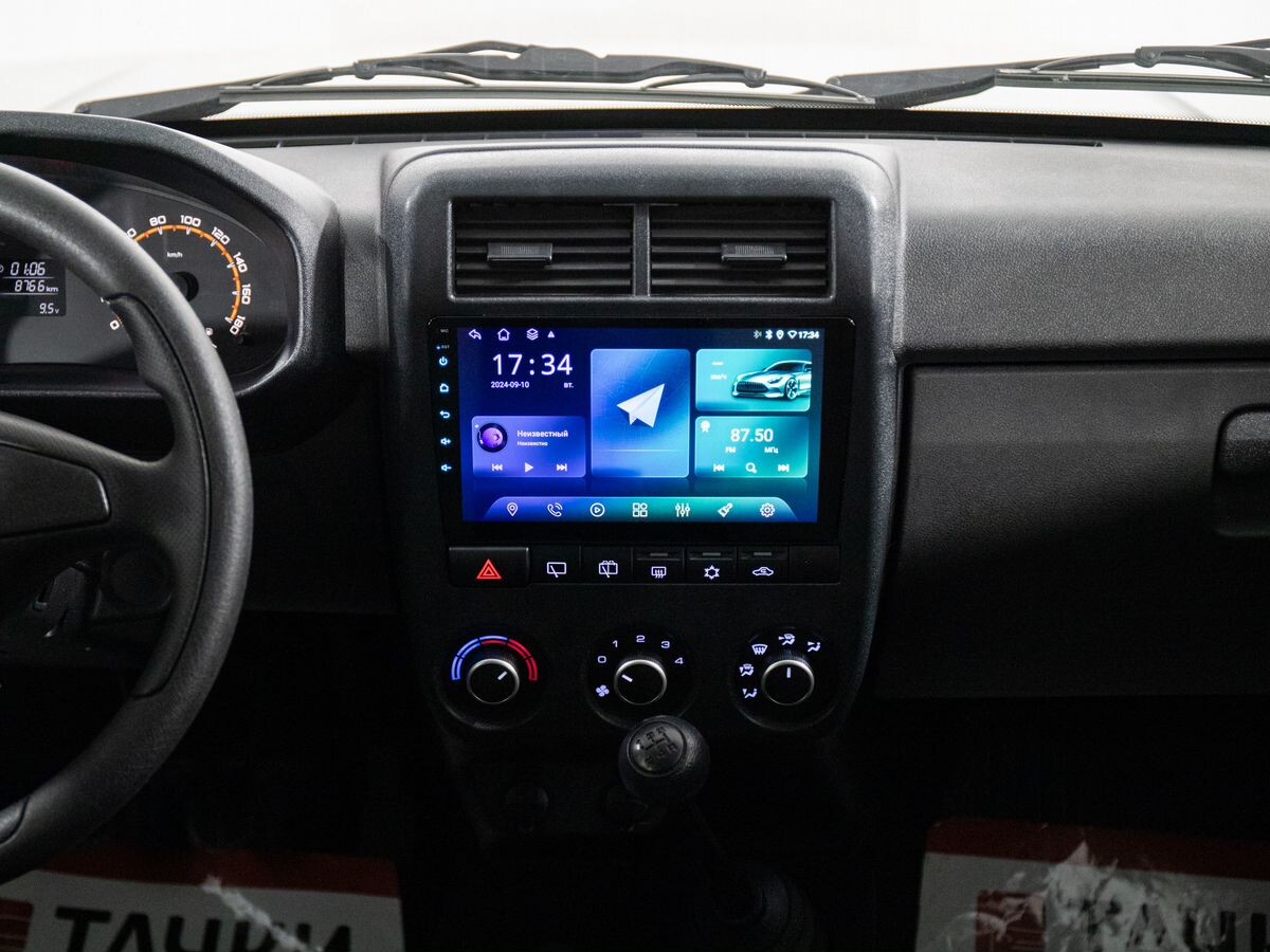 Lada (ВАЗ) Niva Legend 2024 - фото автомобиля