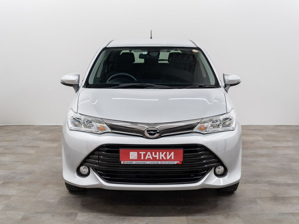 Toyota Corolla 2017 - фото автомобиля