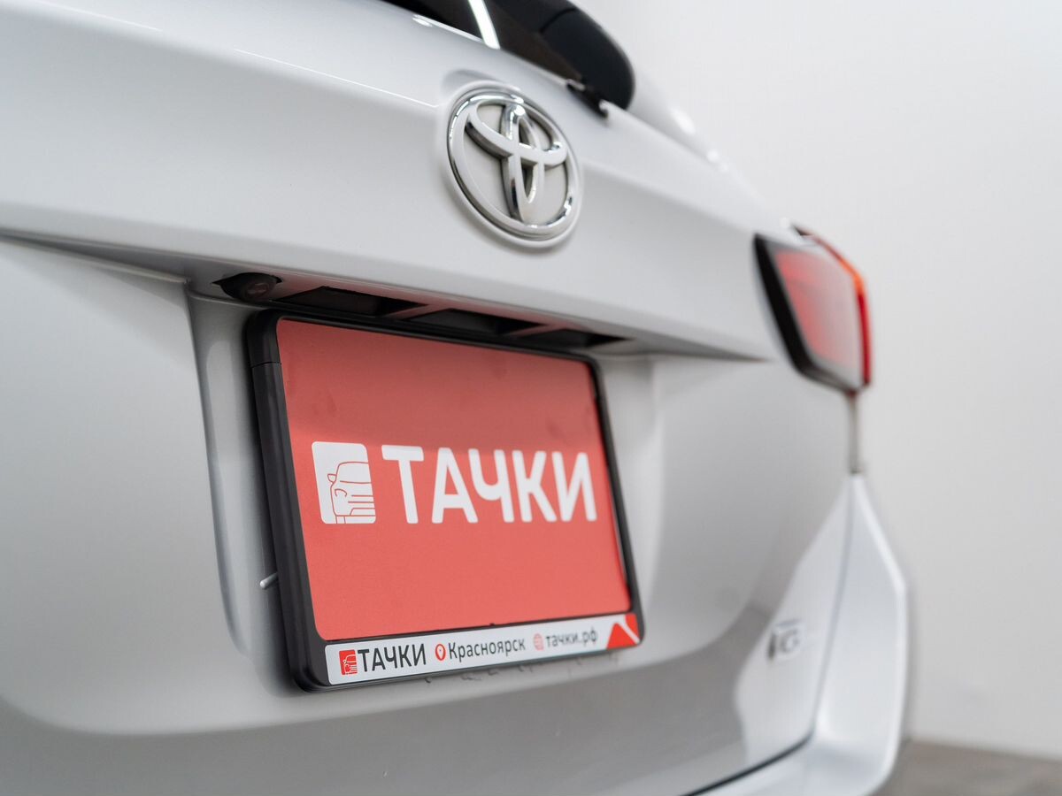 Toyota Corolla 2017 - фото автомобиля