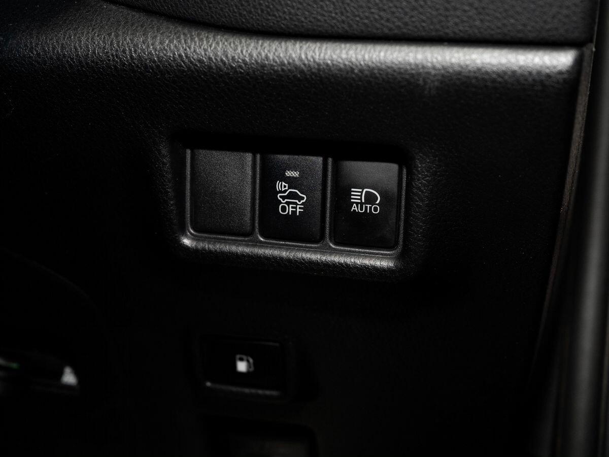 Toyota C-HR 2017 - фото автомобиля