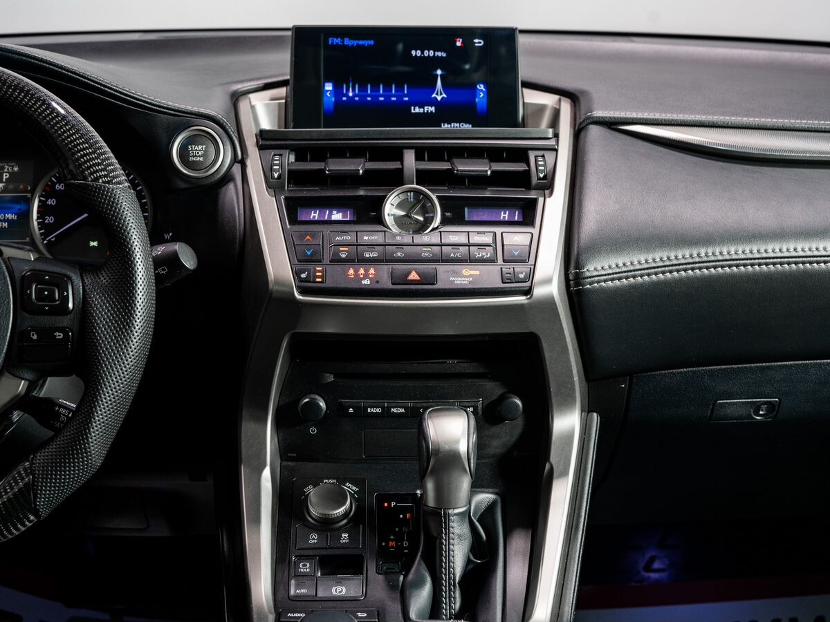 Lexus NX 2016 - фото автомобиля