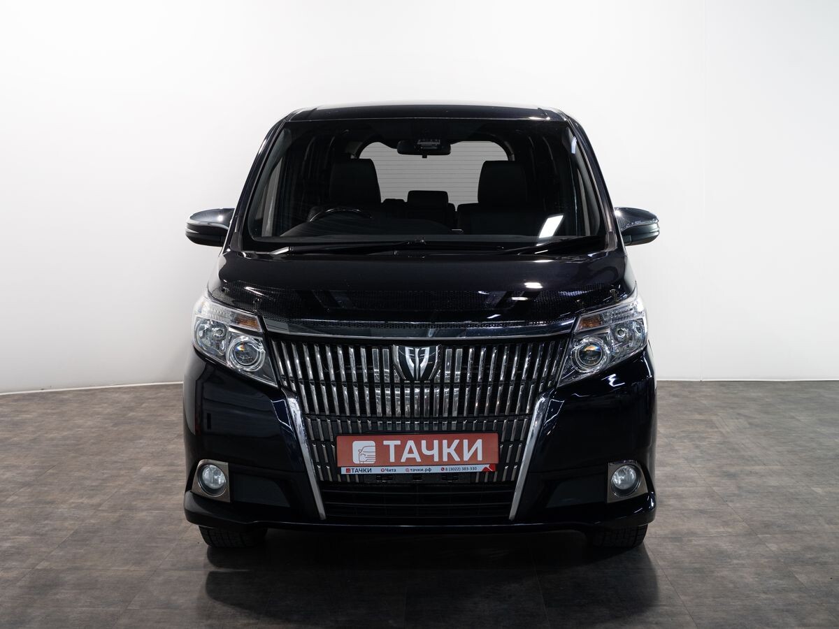 Toyota Esquire 2017 - фото автомобиля