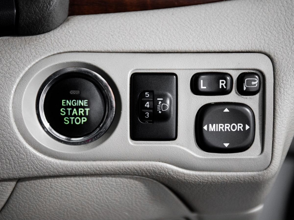 Toyota Allion 2010 - фото автомобиля