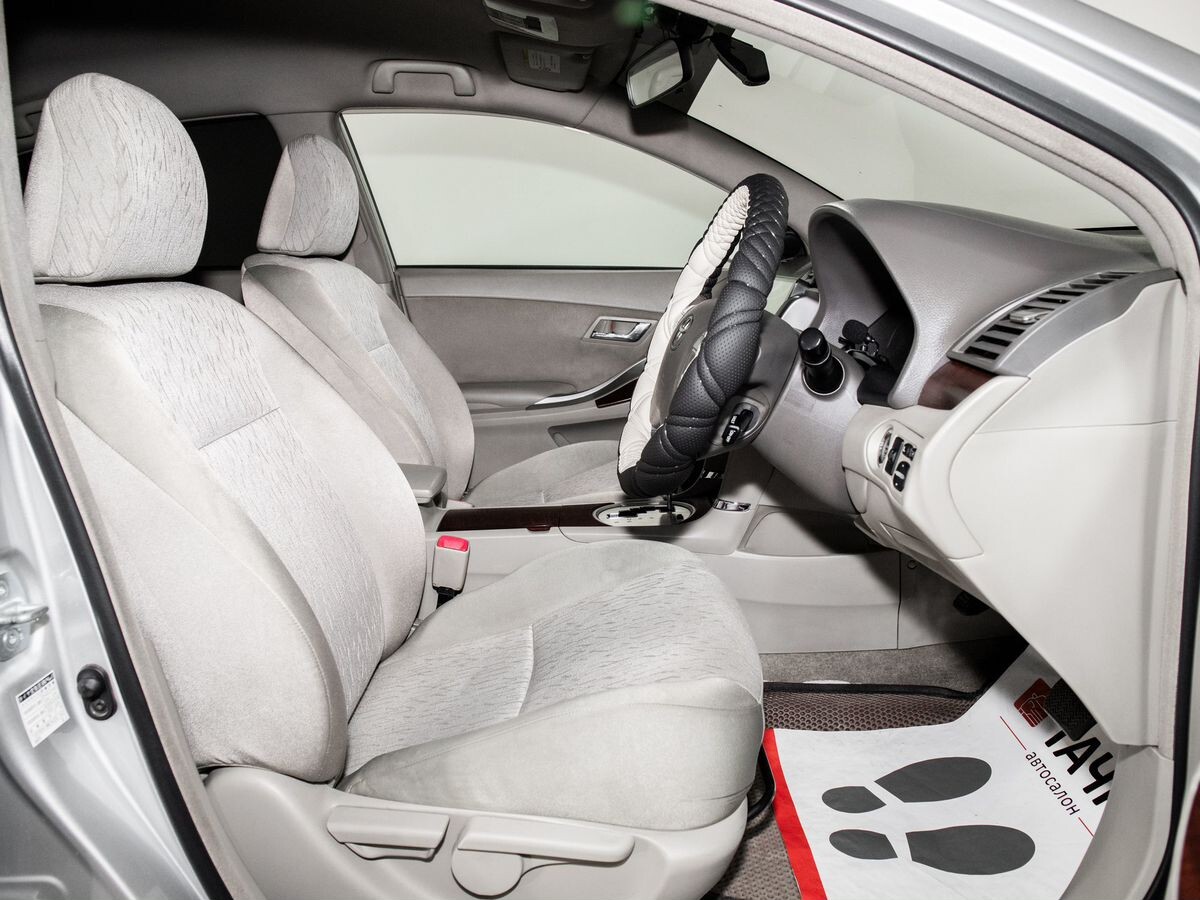 Toyota Allion 2010 - фото автомобиля