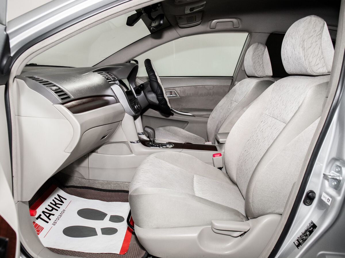 Toyota Allion 2010 - фото автомобиля