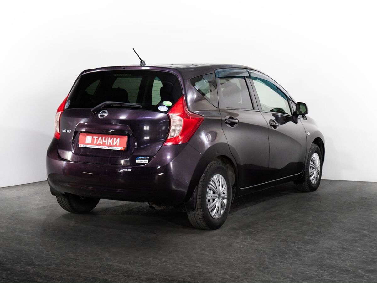 Nissan Note 2013 - фото автомобиля