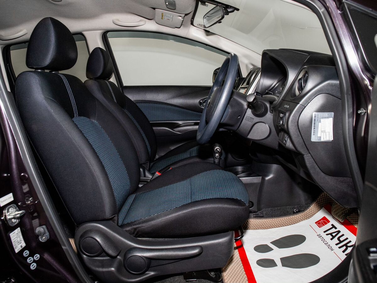 Nissan Note 2013 - фото автомобиля