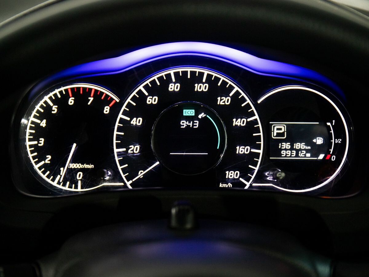 Nissan Note 2013 - фото автомобиля