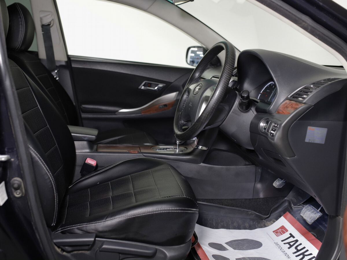 Toyota Allion 2010 - фото автомобиля