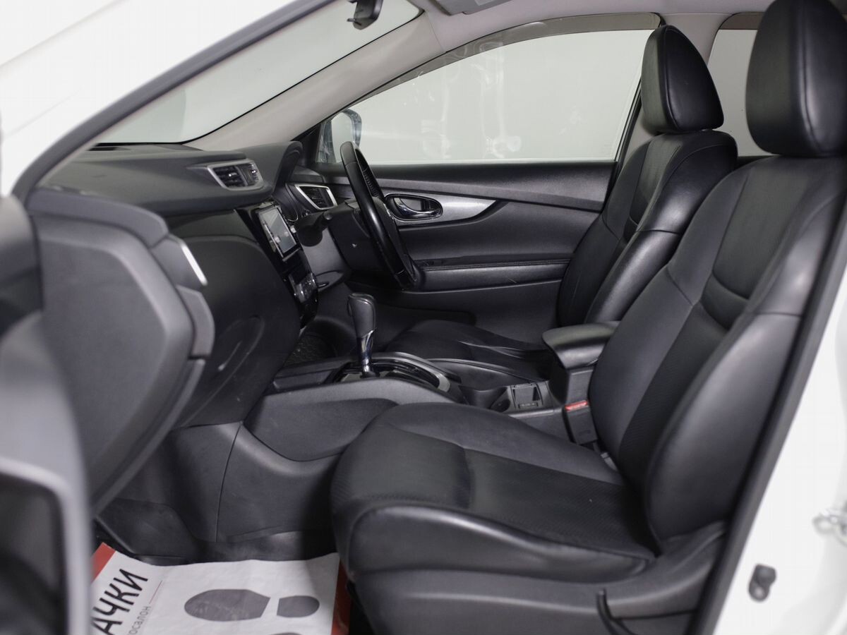 Nissan X-Trail 2016 - фото автомобиля