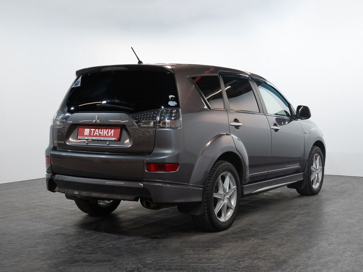 Mitsubishi Outlander 2005 - фото автомобиля