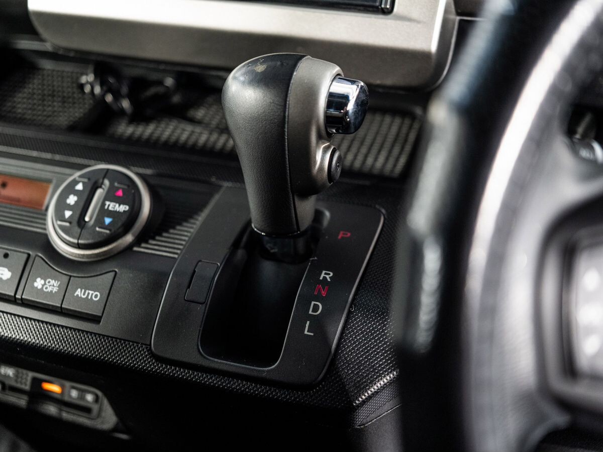 Honda Freed 2014 - фото автомобиля