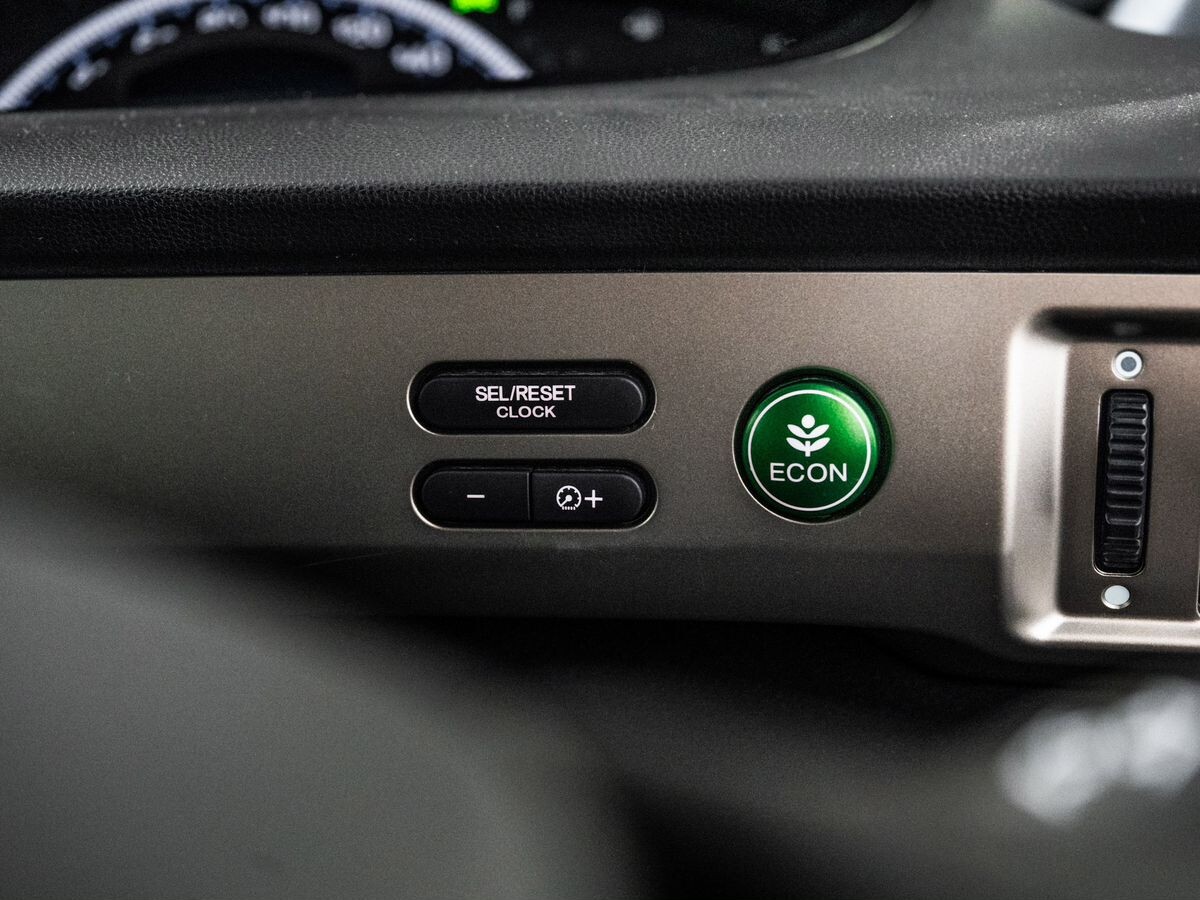 Honda Freed 2014 - фото автомобиля