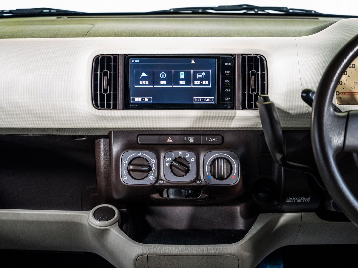 Toyota Passo 2010 - фото автомобиля