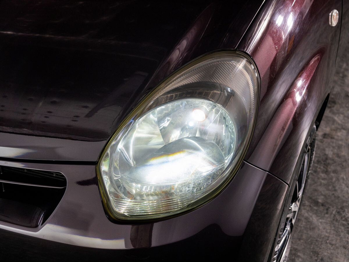 Toyota Passo 2010 - фото автомобиля