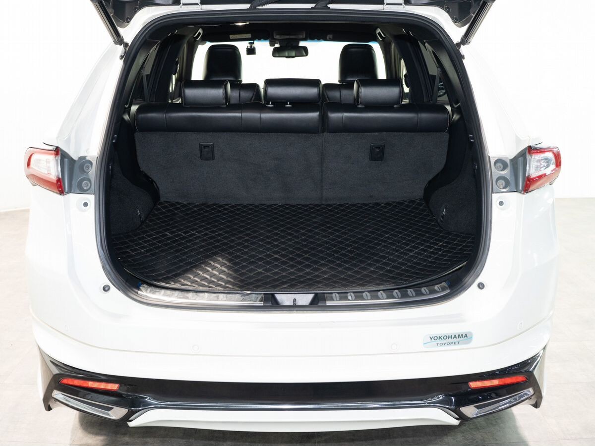 Toyota Harrier 2019 - фото автомобиля