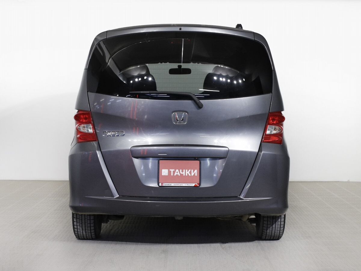 Honda Freed 2010 - фото автомобиля