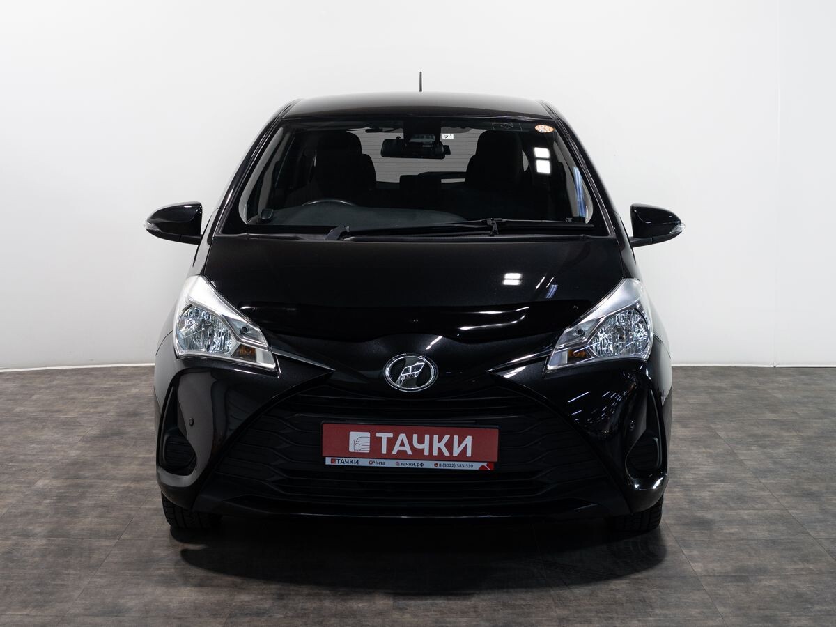 Toyota Vitz 2018 - фото автомобиля